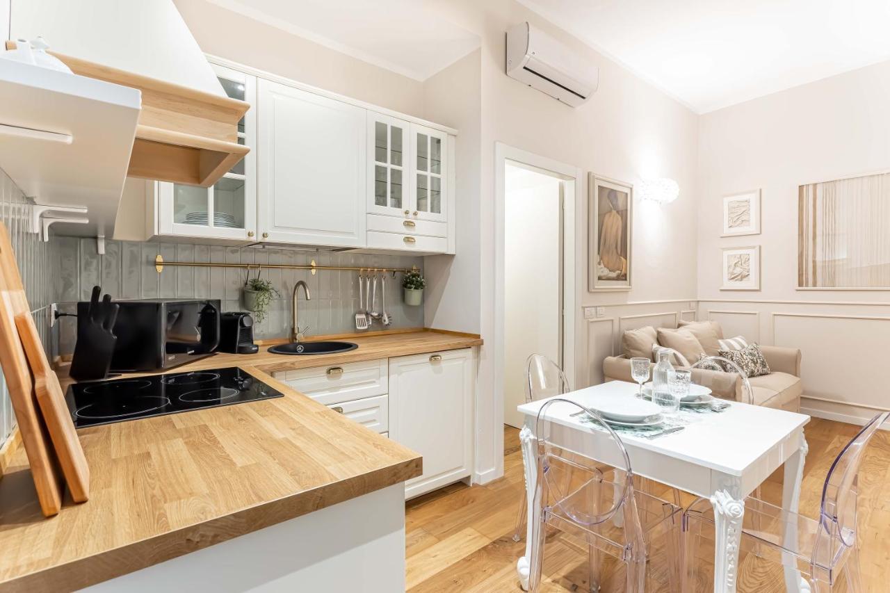 Casa Colonna Romantic Apartment Corso Di Porta Ticinese Милан Экстерьер фото