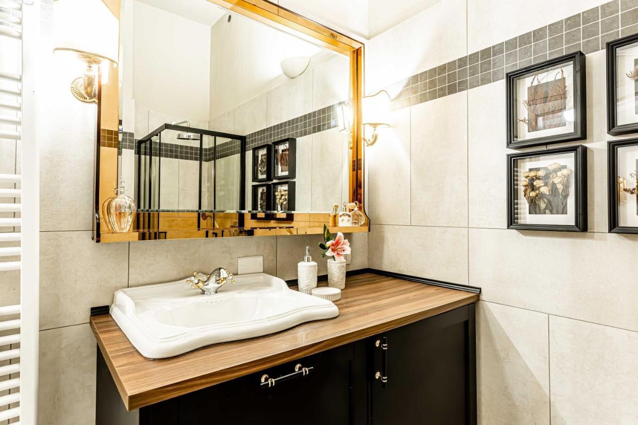 Casa Colonna Romantic Apartment Corso Di Porta Ticinese Милан Экстерьер фото